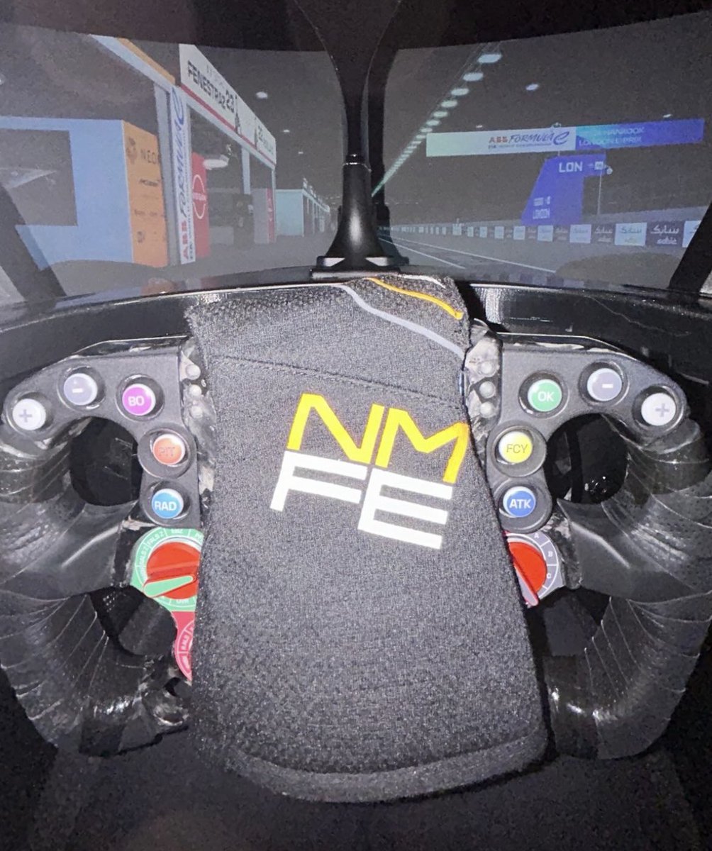 One week to go. 👀

📸 <a href="/sambirdofficial/">Sam Bird</a> 

#LondonEPrix