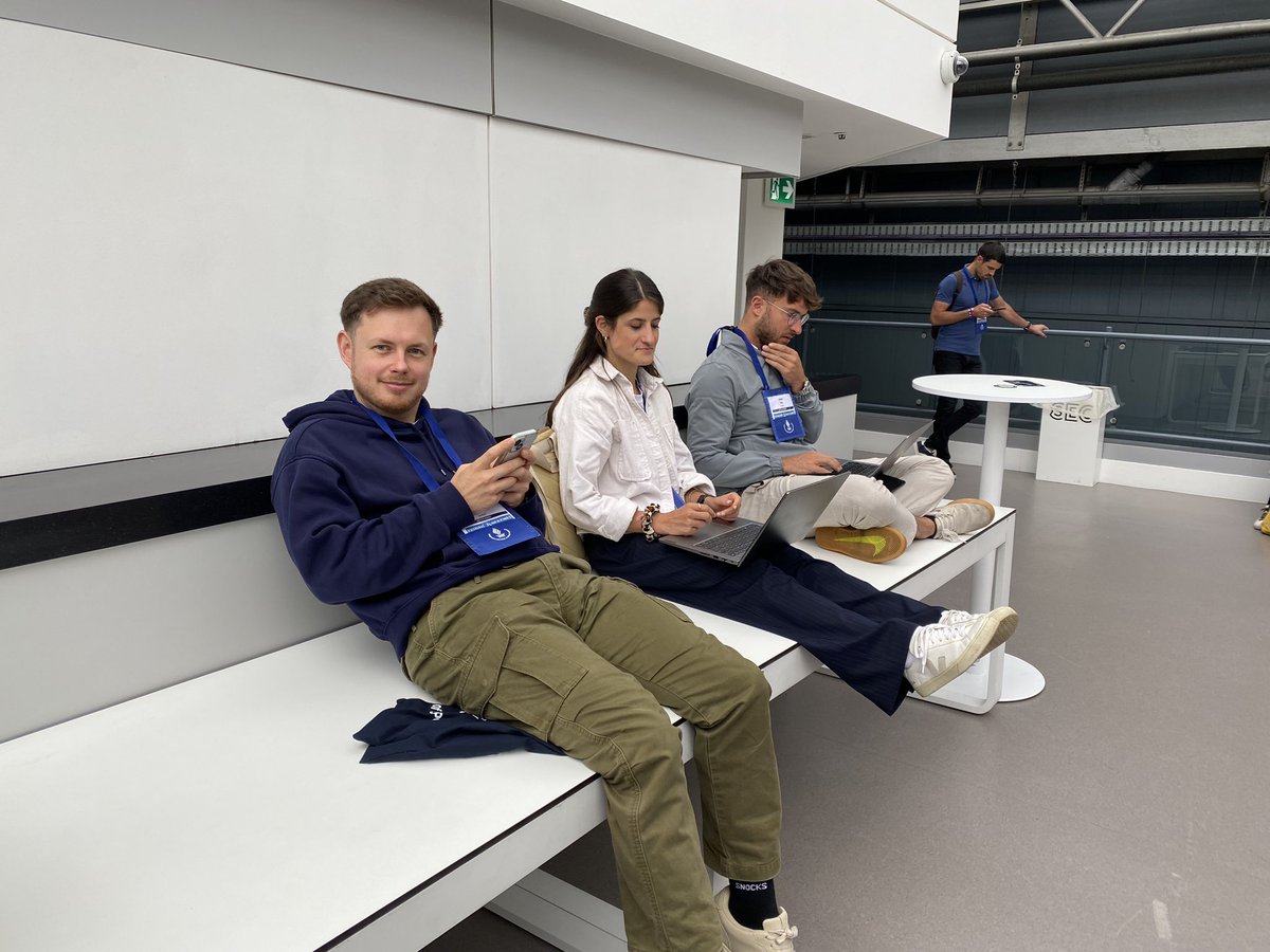 YMSchwarz's tweet photo. Had the pleasure to be in Glasgow for #ECSS24 last week. Great opportunity to listen to inspiring presentations, spend quality time with colleagues and connect with new people.

My presentation on spatiotemporal parameters of world-class 400m running: https://t.co/lMIWdj0MEU https://t.co/J1BmxrwVfF