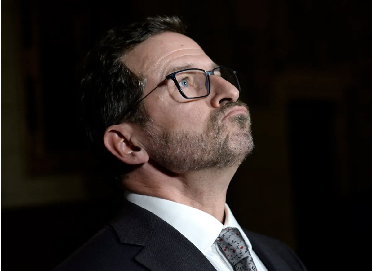 FortierSte75552's tweet photo. Bloqué par le chef du Bloc. Yves-François Blanchet bloque tous les Québécois qui le contredisent sur ce réseau. Il bloque même des souverainistes de droite! C'est un politicien intransigeant qui n'accepte pas qu'on remette en question ses positions politiques! Fait observable, le Bloc vote régulièrement pour les politiques de Justin Trudeau, ce n'est pas étonnant que les Québécois veuillent parfois lui exprimer leur désaccord! Ironiquement, YFB utilise "X" pour mentionner que Pierre Poilievre a peur de débattre avec lui. Il essaie de nous faire croire qu'il est brave! Or, c'est le politicien le moins courageux, il a peur de lire l'opinion des Québécois sur ce réseau! #polqc #polcan