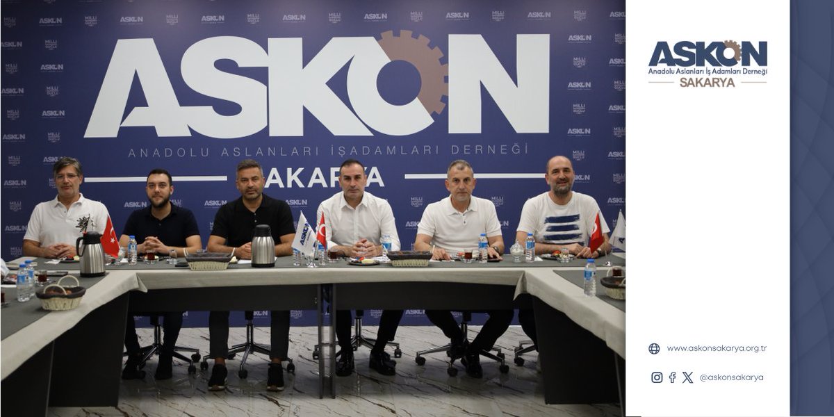 SakaryaAskon's tweet photo. 📌 Şube Başkanımız Halil Erol Riyasetinde Yönetim Kurulu Toplantımızı Kahvaltı Programı Eşliğinde İcra Ettik.
.
.
#askon #askonsakarya #sakarya #halilerol #yönetimkurulu #toplantı https://t.co/OwTTOwYf2t