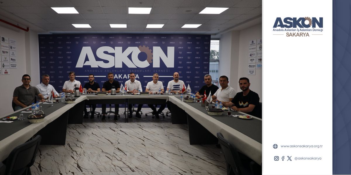 SakaryaAskon's tweet photo. 📌 Şube Başkanımız Halil Erol Riyasetinde Yönetim Kurulu Toplantımızı Kahvaltı Programı Eşliğinde İcra Ettik.
.
.
#askon #askonsakarya #sakarya #halilerol #yönetimkurulu #toplantı https://t.co/OwTTOwYf2t