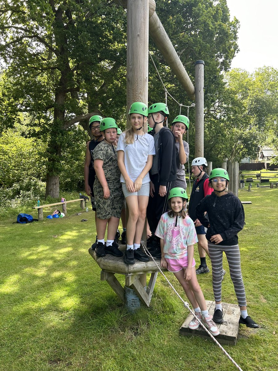 Fun on the low ropes this morning for Year 6.