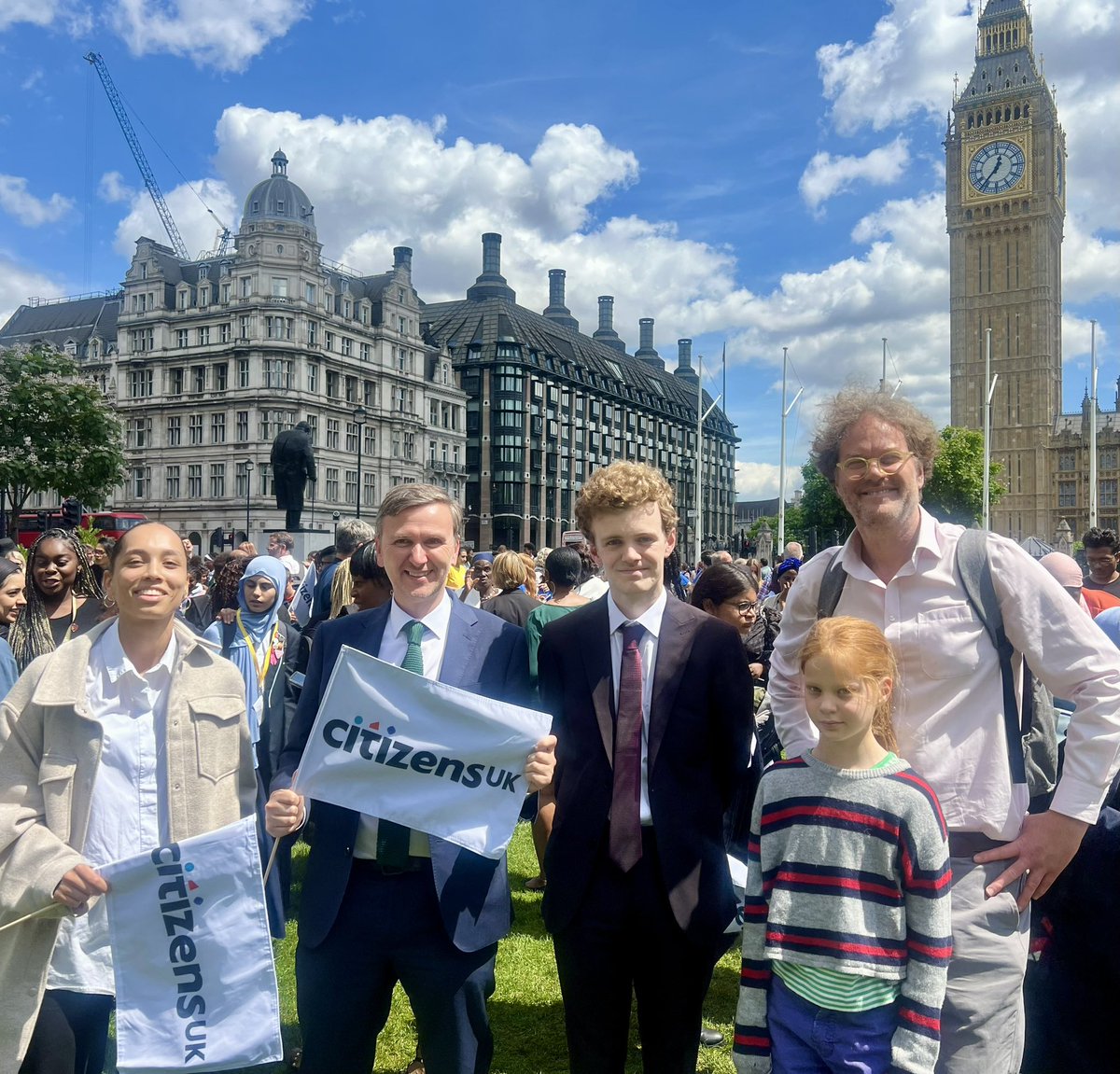 Andrew Pakes MP (@andrewpakes_) on Twitter photo Loved this. First official meeting with <a href="/peterboroughcuk/">Peterborough Citizens</a> on Parliament Square. Nice to do it with <a href="/sam_carling_/">Sam Carling MP🌹</a>. Brilliant to see the group leading on affordable housing, A huge priority for Peterborough Loved this. First official meeting with <a href="/peterboroughcuk/">Peterborough Citizens</a> on Parliament Square. Nice to do it with <a href="/sam_carling_/">Sam Carling MP🌹</a>. Brilliant to see the group leading on affordable housing, A huge priority for Peterborough