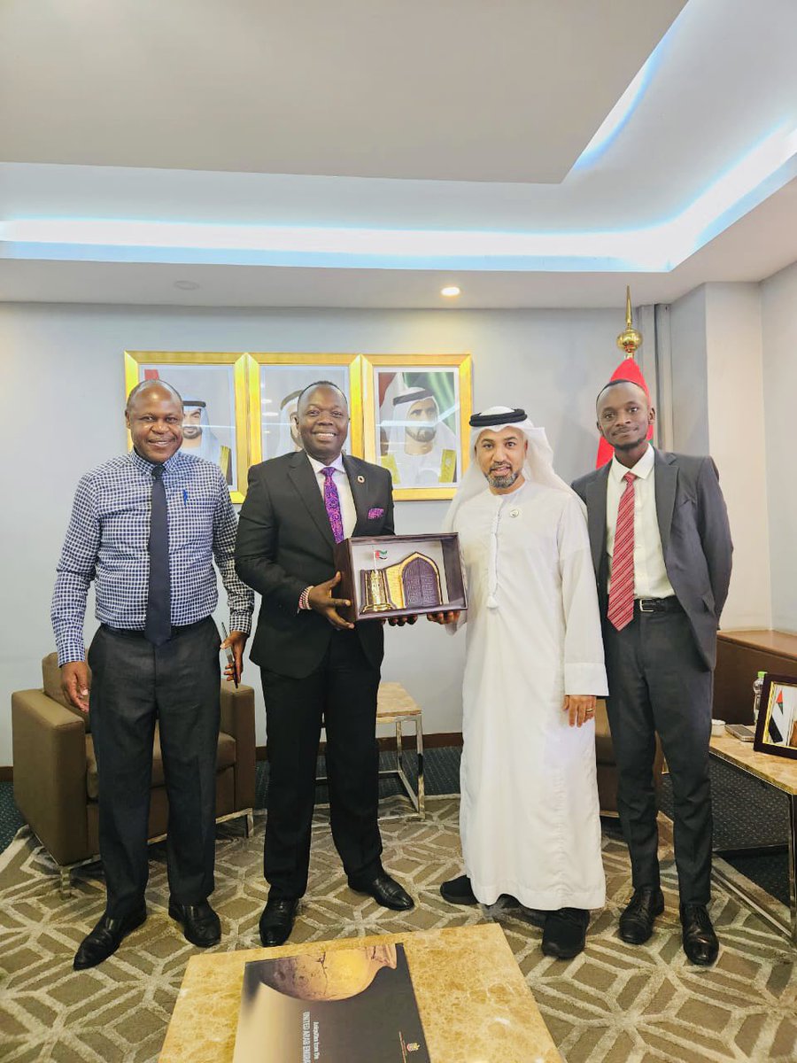 rochieng's tweet photo. Today we have got great support from The Embassy of UAE Kenya through our meeting with Amb. Dr Salim Alnaqbi for our upcoming national talent search Programme #WhozNext. Itβs time to unearth raw talent to stardom.@AbabuNamwamba @IsmailMaalim19 @moyasa_ke @uaeembassynai #TalantaHela