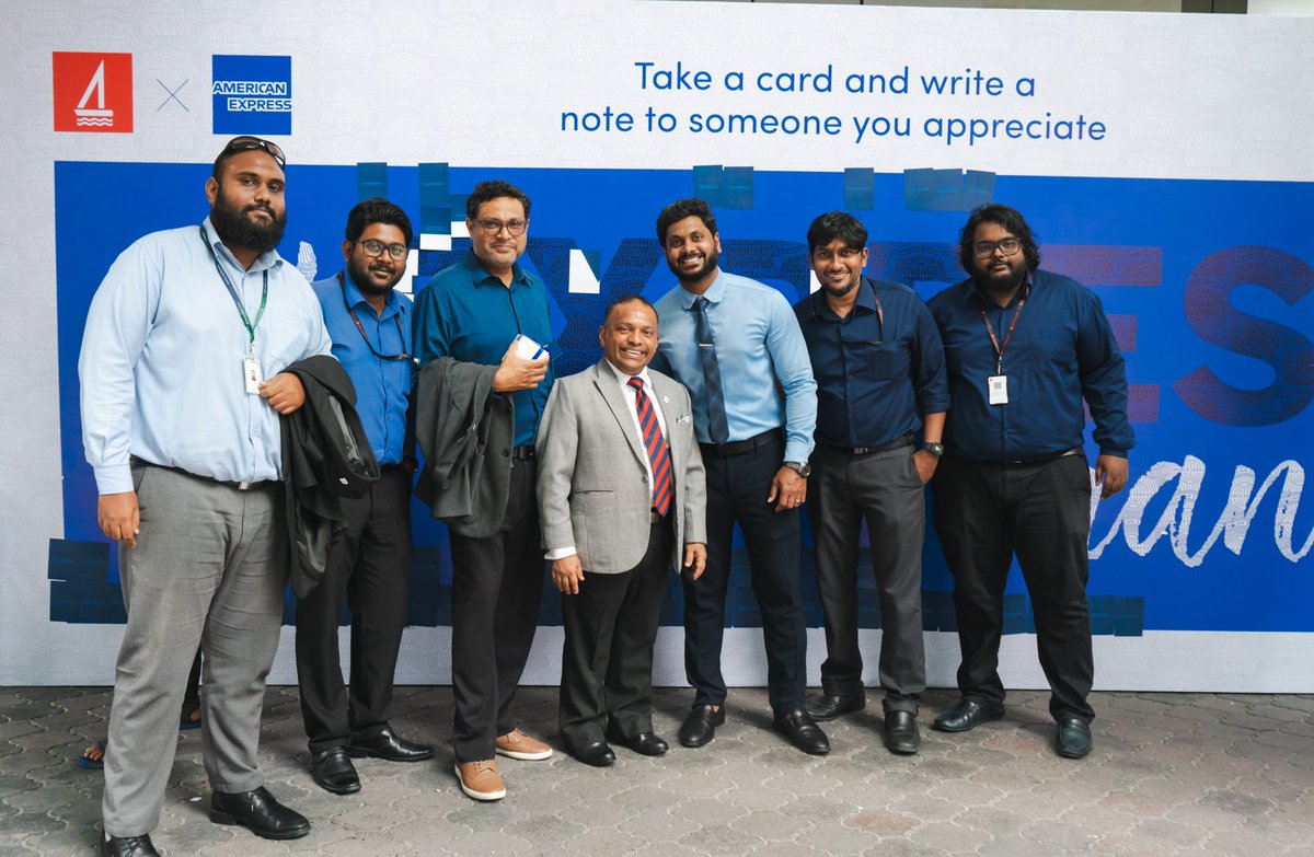 bankofmaldives's tweet photo. Thank you to everyone who joined us today and took a moment to #ExpressThanks for those close and dear to you! 💙 https://t.co/r3bDTs2K5J
