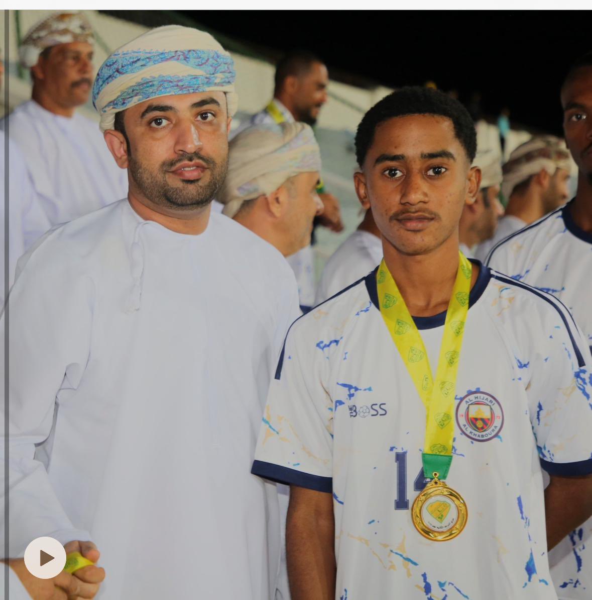 🔹تمنياتنا بالشفاء العاجل للاعب فريق الهجاري للمراحل السنية أسامة الجهوري،، وذلك أثر إصابته في مباراة الأمس مع الفريق ضد فريق النصر في الجولة الأولى لدوري المراحل السنية والتي انتهت بنتيجة ١/٠ لفريق النصر🔹

#الهجاري 💙❤️