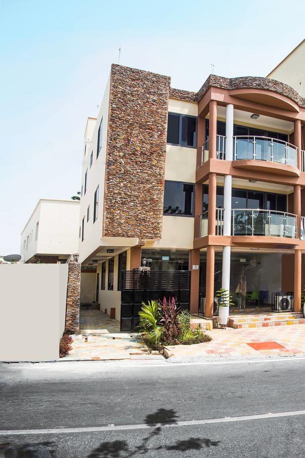 CoveatLabone's tweet photo. "Explore Accra like a local! Our apartment is just minutes away from popular attractions like Labadi Beach and the Kwame Nkrumah Memorial Park. Discover the beauty of Accra when you stay with us. 🌅🏛️ ! #thecove #coveatlabone #ExploreAccra #LocalAttractions #TravelGhana
@Gb3vuvi https://t.co/8d2WZCLlQo
