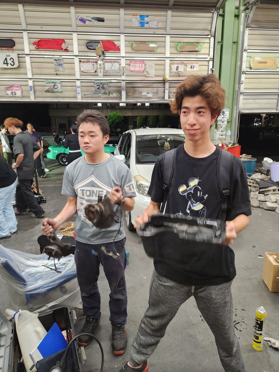 NUMC_61's tweet photo. お疲れ様です!
日本大学工学部自動車部です!!
今日はオイルパンの交換とハブのベアリング交換を行いました!!
#今日の自動車部 #NUMC
#今日の部長 #ハブ筋トレ #HA23V https://t.co/3jGw5nu8OS