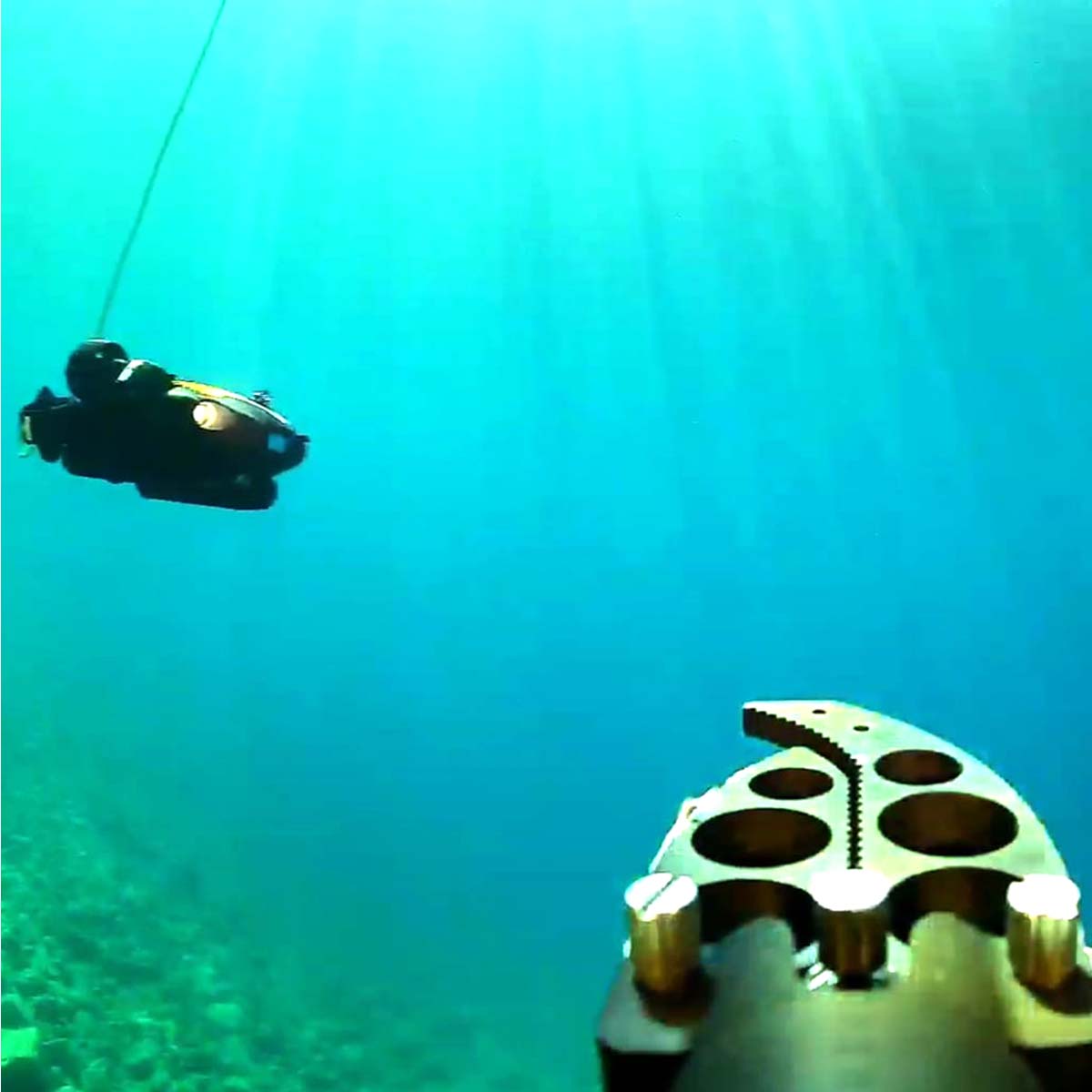 QyseaFifish's tweet photo. Operating in perfect tandem with intuitive controls, the FIFISH AI ROVs explore the crystal-clear waters of Lake Crescent, uncovering underwater wonders and discoveries. A huge thank you to our partner Steve for the stunning capture!

#FIFISHROV #LakeCrescent https://t.co/SHzrnruSlL