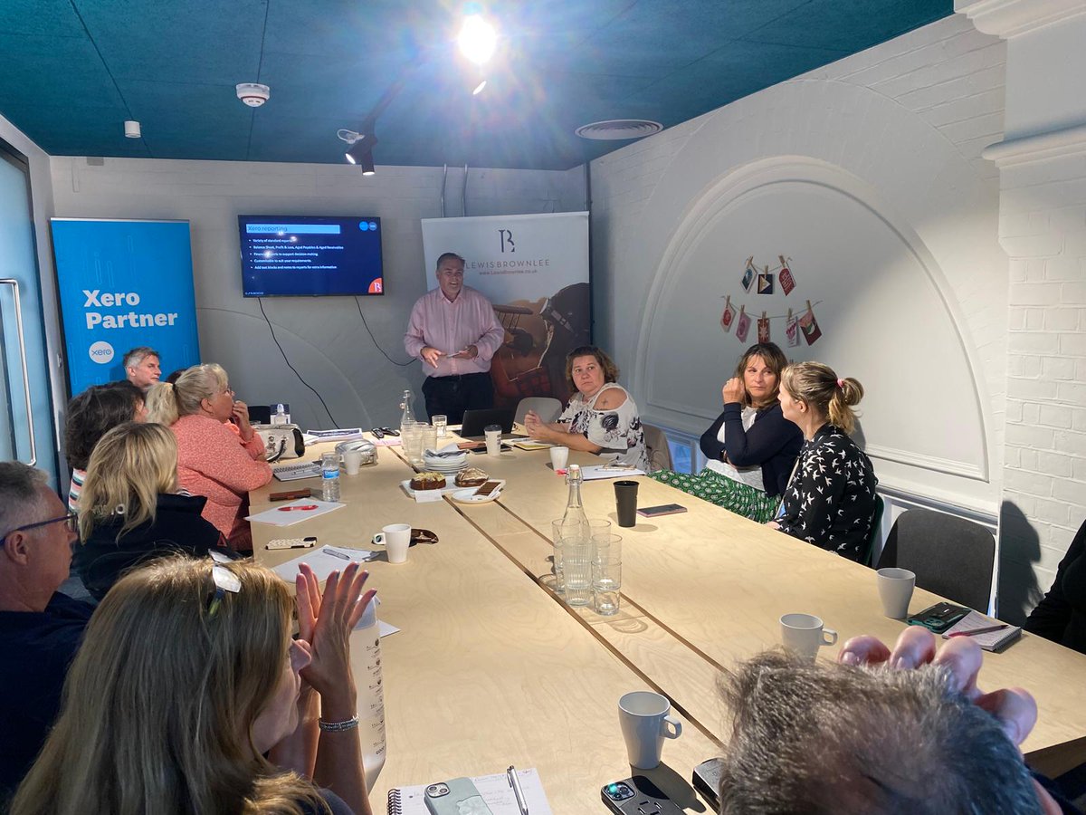 Thrilled with the success of our Xero workshop at The_Track in Bognor Regis!

Big thanks to Andy Kemp for leading the session on: 🔹 Streamlining Financial Processes 🔹 Managing Invoices 🔹 Expert Insights! Stay tuned for more workshops next week!

#Xero #Networking #TheTrack