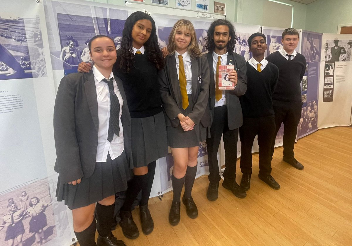 SChingfordFound's tweet photo. Our wonderful year 9 ambassadors were working with their peers to develop their understanding of the Holocaust through the story of Anne Frank. A difficult but vitally important part of the history curriculum #annefranktrust #learningoutsidetheclassroom #challengingprejudice https://t.co/bcy6U6QvNZ