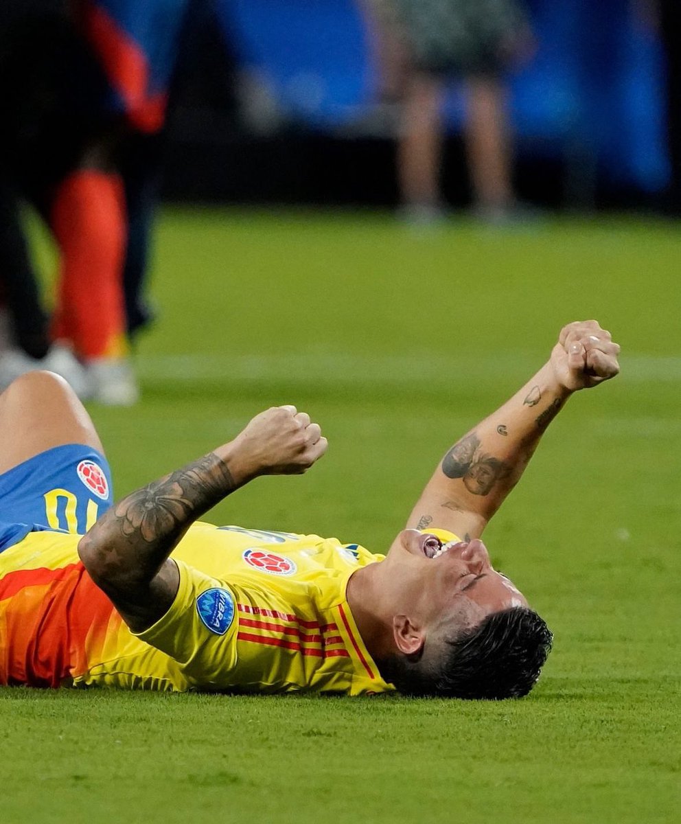 jamesdrodriguez's tweet image. Estamos en la final 🇨🇴