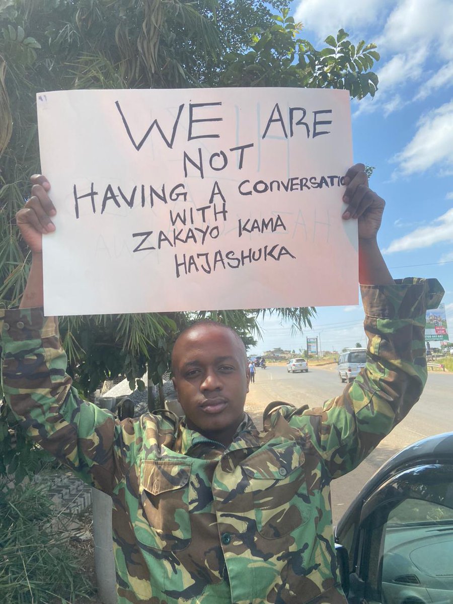 bonifacemwangi's tweet image. Prison Constable John Kuria Kihara has been interdicted from duty effective 10th July 2024 by @PrisonsKe. @CopShakur is a prison warden based at Kamiti Medium Security Prison. #RustMustGo