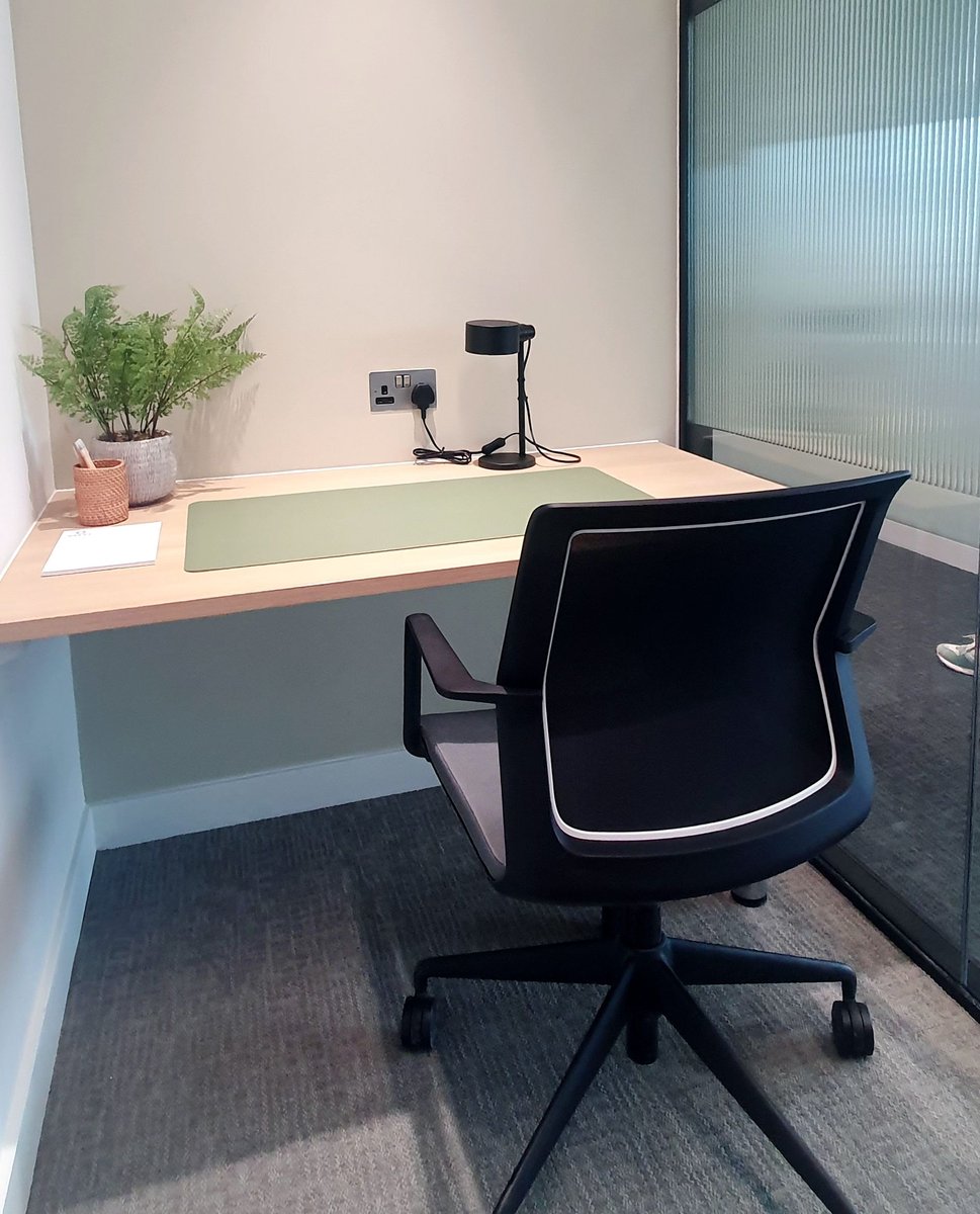 MainInteriors's tweet photo. Minimalism. Creating fresh spaces for clear thinking 😇
Thank you for having us Birmingham! x

#interiordesign #inspiration #luxurydecor 
 #interiors #instadesign #instahome #interiorinspiration #workspace #officedesign #officelounge #workplacedesign #officeinspiration https://t.co/jC201DUQZi