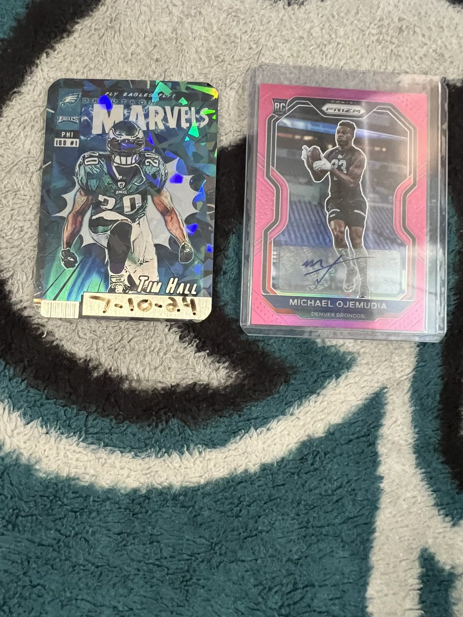 eagleboy1022's tweet photo. Picture 1 20.00 
Picture 2 case hit 15.00
Picture 3 10.00 
Picture 4 3.00 https://t.co/4Yd1P8Agtt
