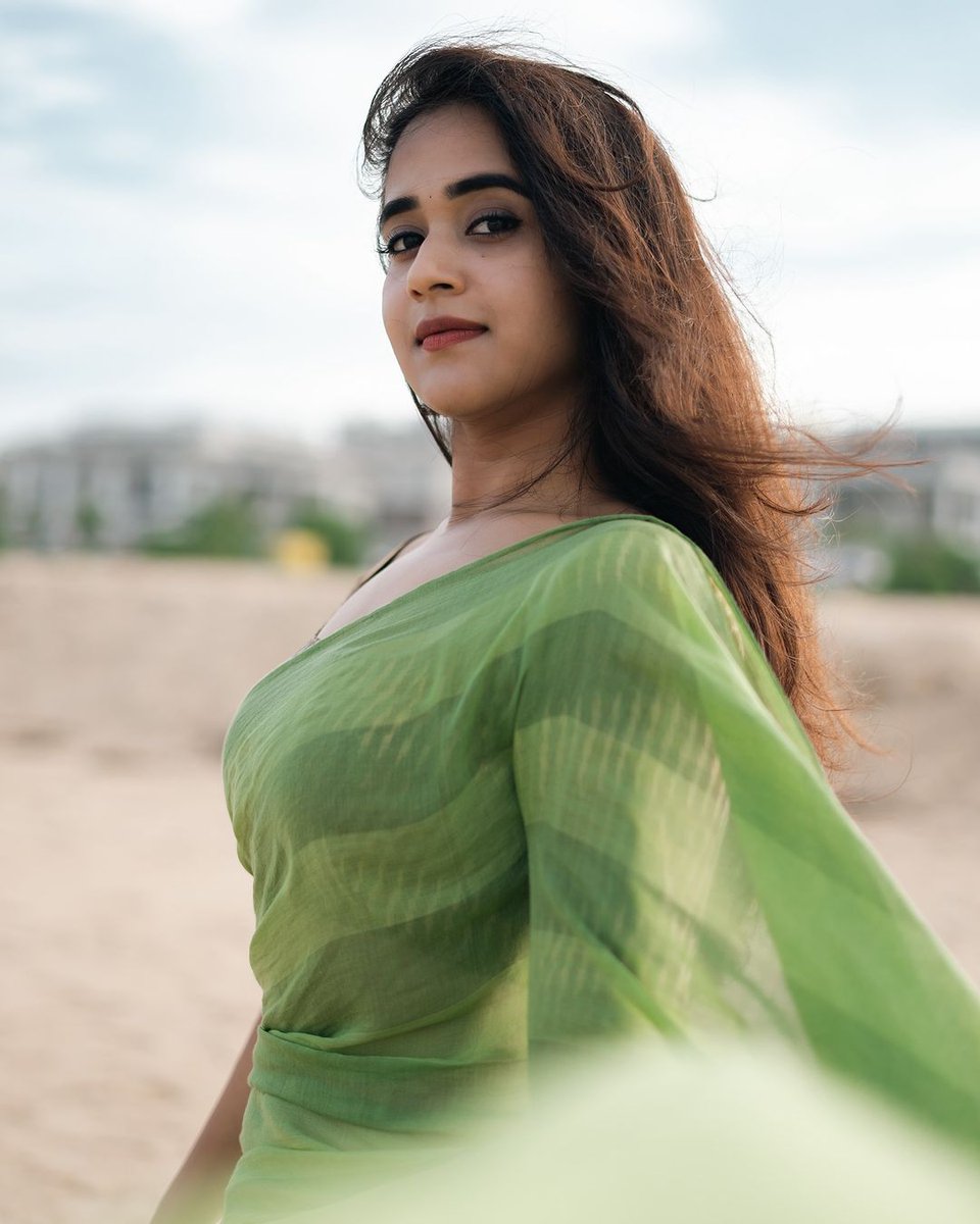 ActrezHub's tweet photo. #DeepthiSunaina #DeepthiReddy #Deepthi https://t.co/aTme5VULAN