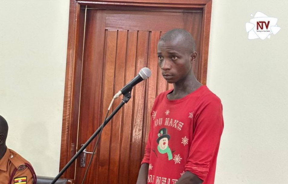 jumaf3's tweet image. This 24-year-old from Uganda went on TikTok and called President Yoweri Museveni old fool... He has been jailed for 6 years!