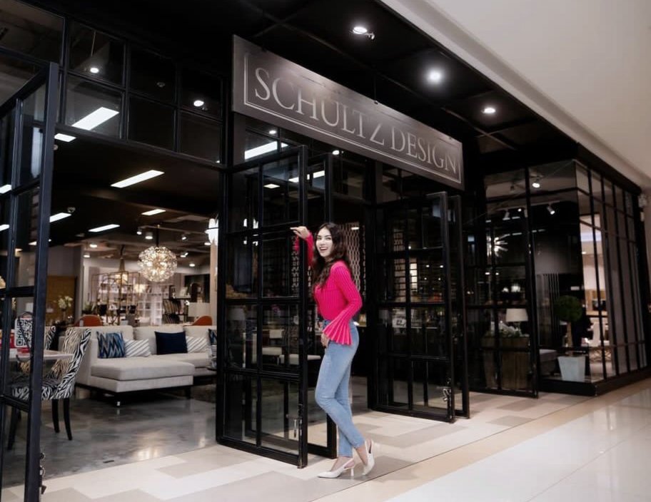 Pae19458308's tweet image. เอสบี ดีไซน์สแควร์ สาขาบางนา ศูนย์รวม เฟอร์นิเจอร์และของตกแต่งบ้านที่ครบวงจร

#sbdesignsquare #onestopservice 
#เอสบีดีไซน์สแควร์ #ครบจบในที่เดียว
#ชมพูอทิตา #ChompuAthita 
#นางร้ายไทยเเลนด์ #ช่อง8กดเลข27
@chompoo_athita