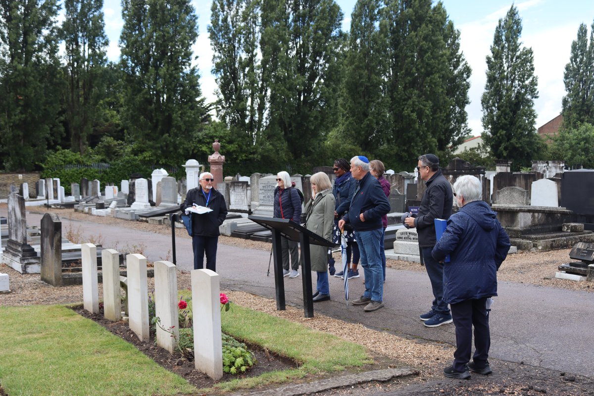 willesdencem's tweet photo. On 7th July we welcomed members of #AJEX, volunteers and visitors for a special commemoration of the two World Wars, including Service of Remembrance, a guided walk and an exhibition of Trench Art, displaying shells which became works of art https://t.co/PydvBX4rnA