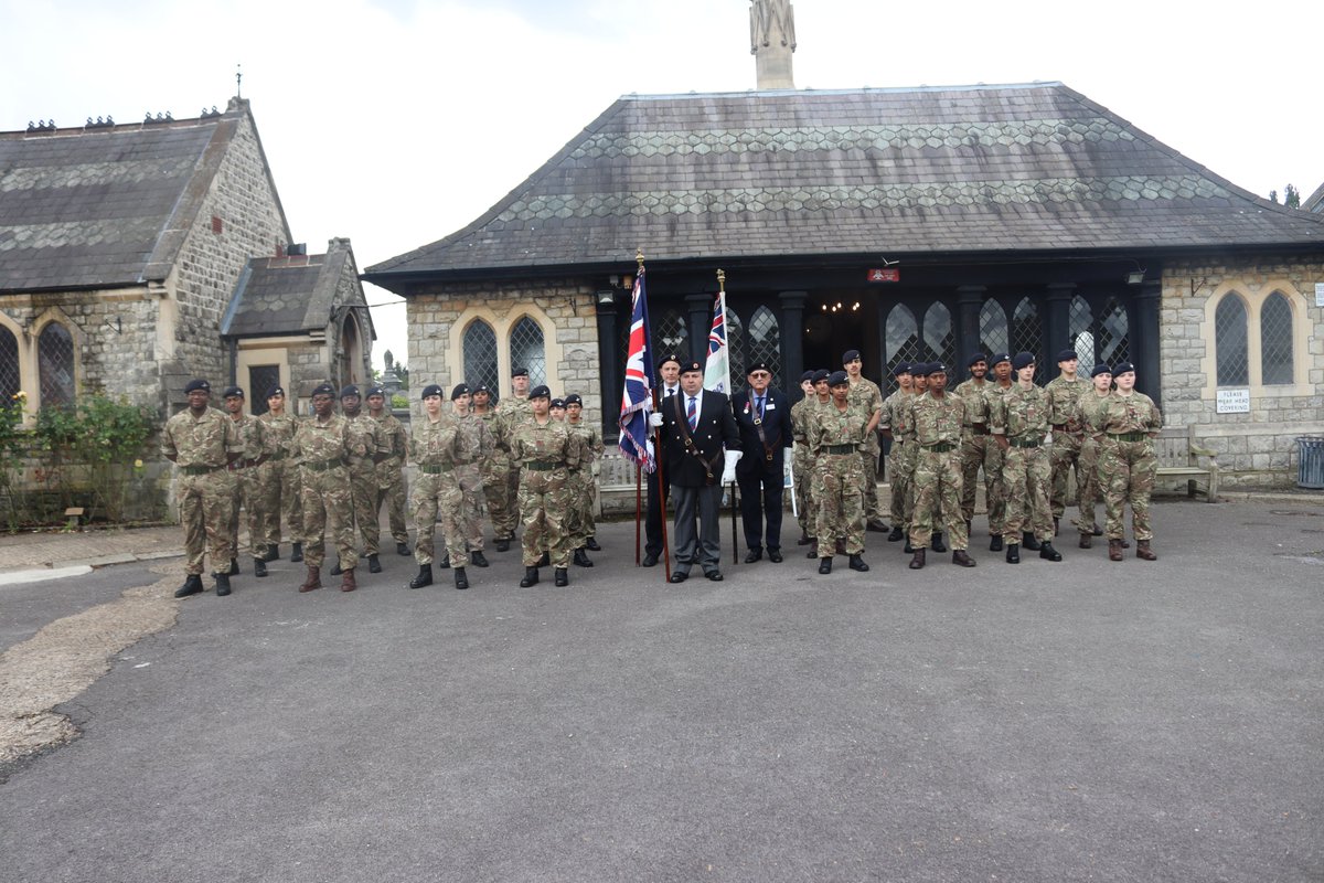 willesdencem's tweet photo. On 7th July we welcomed members of #AJEX, volunteers and visitors for a special commemoration of the two World Wars, including Service of Remembrance, a guided walk and an exhibition of Trench Art, displaying shells which became works of art https://t.co/PydvBX4rnA