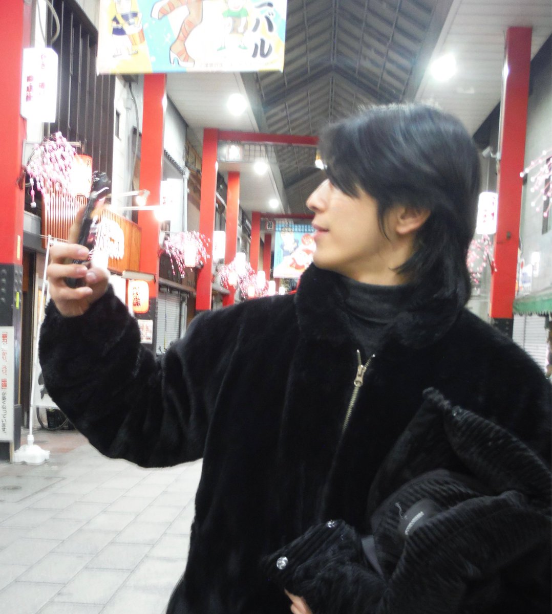 🐿️ My hair
🐿️ Used to be incredibly long
🐿️ It’s when I went to Japan

#CIX #김용희 #용희 #YONGHEE