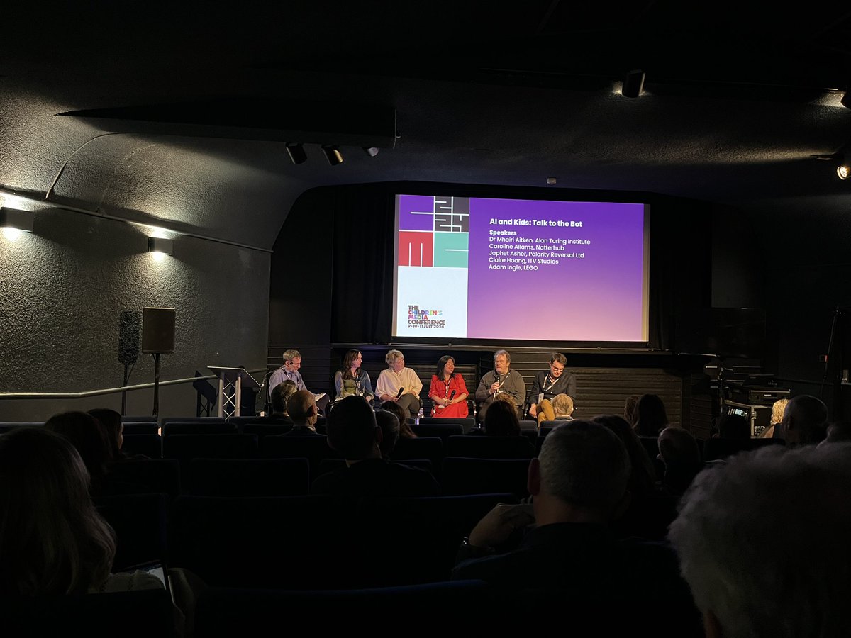 Day 3 of #tcmc <a href="/childmediaconf/">The CMC</a> brings an excellent reminder from @davidkleeman “A big part of media literacy is teaching kids creation, not just consumption.”