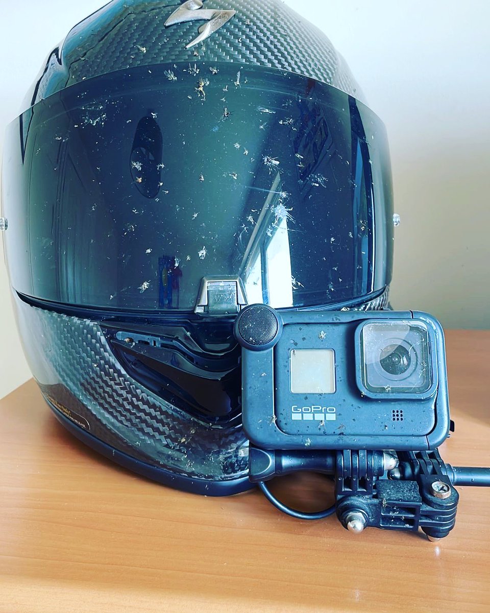 TheMrRecman's tweet photo. @ChrisGoffey My helmet disagrees🙂 https://t.co/K5ygIEw7sk