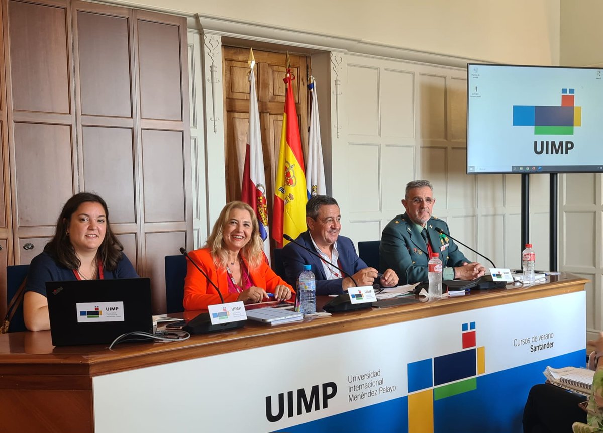 INAP_ES's tweet photo. 🔵 Profundizamos en el sistema #FEDAP, acercándonos a:
✅Objetivos estratégicos de @AdmPcasGobcan y particularidades de su insularidad
✅Labor del @IAAPJunta en evaluación, innovación, dirección pública profesional e inclusión
✅Especificidades de formación de la @guardiacivil https://t.co/GkJ01yL9Kb