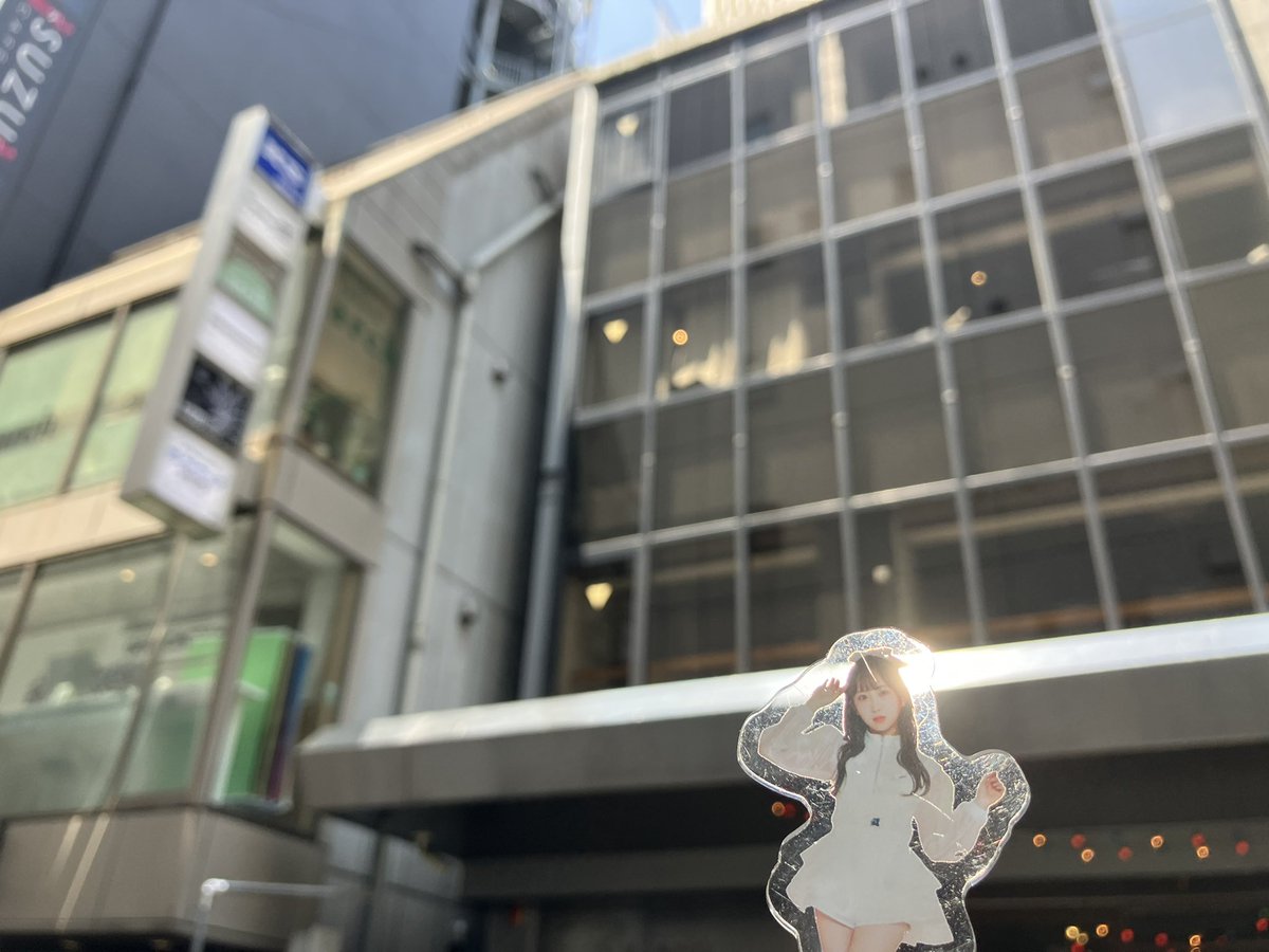 k_maru0430's tweet photo. QUEENS 25現場目
最後の大特典会。
メンバー全員にちゃんと挨拶できてよかった。
でもりなと思ったより話せなかったんが少し心残り。でもありがとうも好きもちゃんと伝えたのでギリセーフ!
#QUEENS #TIMESHARING https://t.co/uIWA8XF9NE