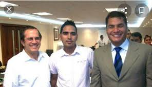DiegoVQ89's tweet photo. Ahh pero cuando la foto es de @MashiRafael ahí si se puede usar para armar cualquier tipo de narrativa de odio no? Ya sabe, con esa con la que llevan gobernando 7 años ya.
Sra @janethinostroza, si se da cuenta que lo mismo que le pasó a usted le podía pasar a Correa? https://t.co/giv2hTkXcI