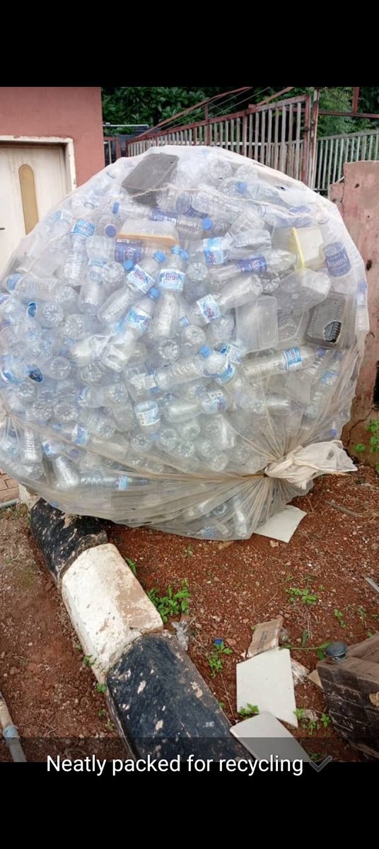 imaji_victoria's tweet photo. Its July plastic free month!🎉
We can collectively reduce our purchase of plastics or practice recycling after use😃
Let’s work together to reduce plastic pollution and protect our communities.
@SIRPNig
#plasticfreeliving
#beatplasticpollution
#Endplasticuse https://t.co/8dQ02EGR6k
