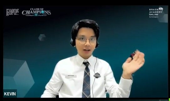 #AXELOTS kak axel di belakang ka kevin bukan seh?? Td backgroundnya sempet bocor😭😭😭😭🤚🏻