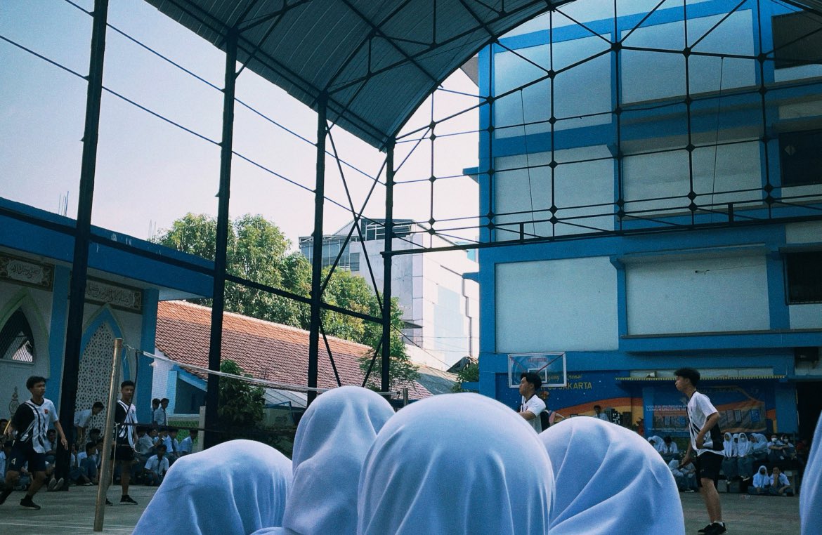 n4tyeaah_'s tweet photo. memulai kisah baru tanpa tarnus https://t.co/XJA9I4mj2u