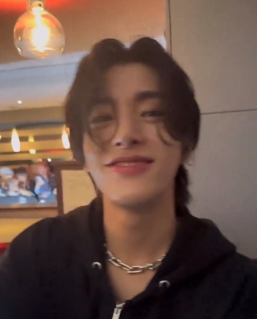 sjydaiIy's tweet image. I love jake’s smile in this pic he’s so cute