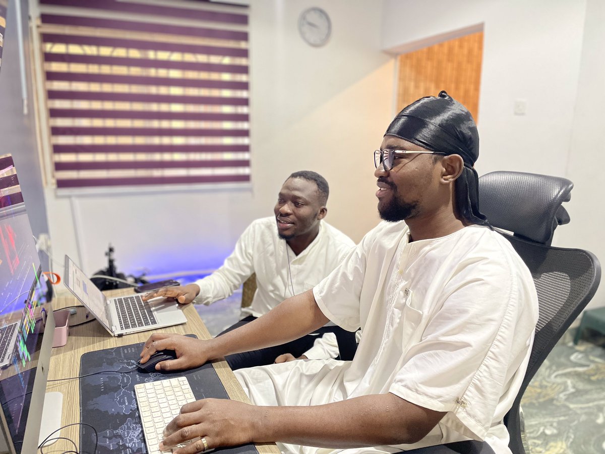 fahd_mahama's tweet photo. Post-Production > Early Morning Session
🖥 ✂️🎬🎥
.
#DocumentaryVideo #ApertureOnPoint https://t.co/B11ued4GQD