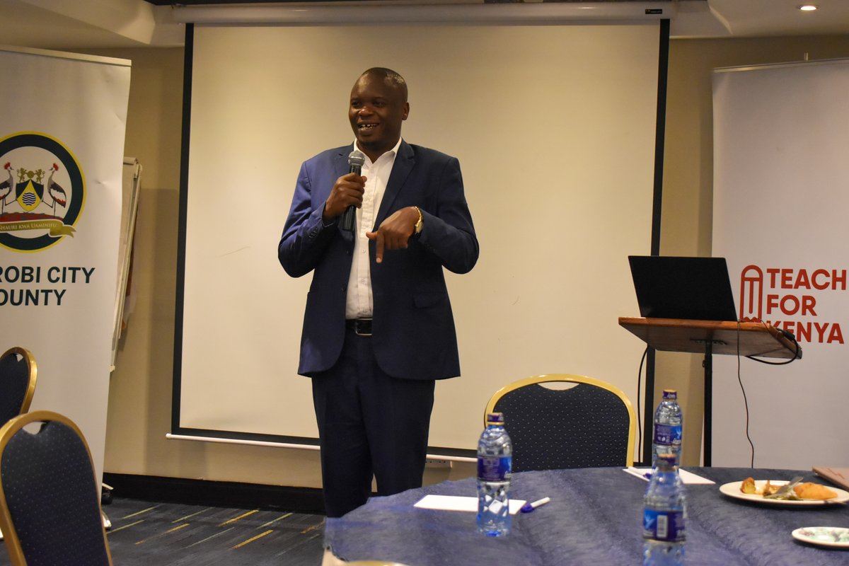 We held a crucial meeting with Nairobi City County Goverment to review the proposed MOU, aimed at streamlining the Teach for Kenya initiative in Nairobi County.
This MOU will increase number of  fellows in understaffed schools.