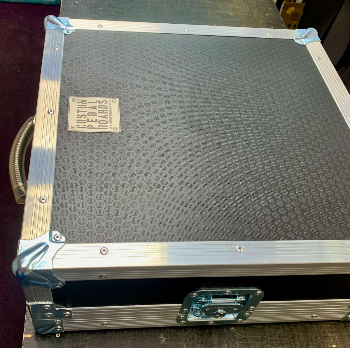CustomPBoards's tweet photo. Heres something a little different, a custom board for a drummer!
To sit on a case by his side, for IEM, samples, click, DI's etc
https://t.co/8LMui5px4j https://t.co/VmDwTDTKsy
