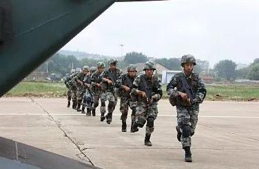 Chinese PLA Conducts Historic Joint Exercise Near NATO’s Border

Just 4 KM from NATO’s Polish border and 50 KM from Ukraine, the Chinese People’s Liberation Army has deployed its advanced strategic transport aircraft Y-20 for the first time in an 11-day joint military exercise