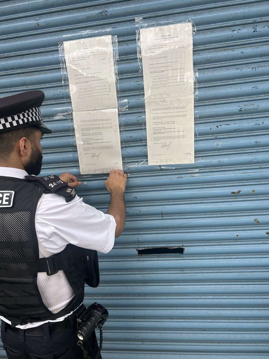 MPSHarlesden's tweet image. After attending Willesden Court for a #ClosureOrder extension, #HarlesdenTCT successfully obtained an additional 3-month closure for El Tacos Cafe due to criminal activity &amp;amp; #ASB at the premises. This will result in the premises being closed for a total of 12 months #Harlesden