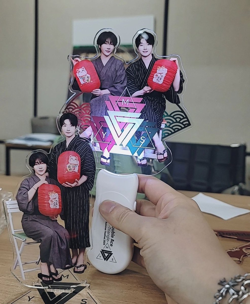 cherry59704707's tweet photo. 💖再拡散のお願い🙏🏻
下記チケットをお譲りします🙇‍♂️⤵️
Double Ace Summer Festival 2024 -Triangle-  
7/16(火)横浜ランドマークホール
譲→ 1部I(アイ)列 2枚　
　 　2部K列2枚    ※バラ売り可
求→🎶両部共11,000円で🙆

どうぞ宜しくお願い致します🙇⤵️
#DoubleAce
#ユナク 
#ソンジェ https://t.co/IFnmlp5Y6T