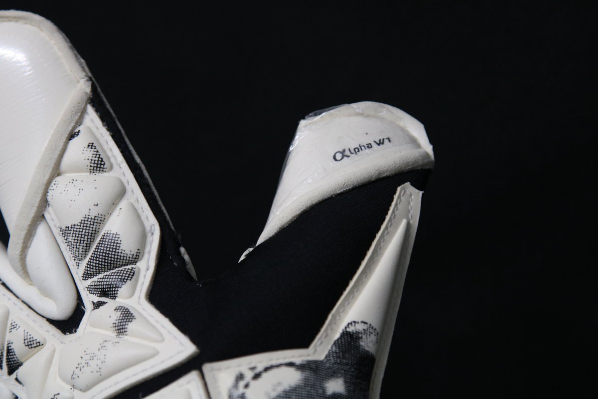 GKsaver's tweet photo. Latest arrival: Alpha WB01.
Elevate your game today!
Visit our website👇
https://t.co/0ITYAaXlYy
#GoalkeeperGloves #NewArrival #GKGear #PremiumGrip #Comfort #SoccerGear #FootballEquipment #gksaver #GoalieGear https://t.co/xo2lLMTVx5