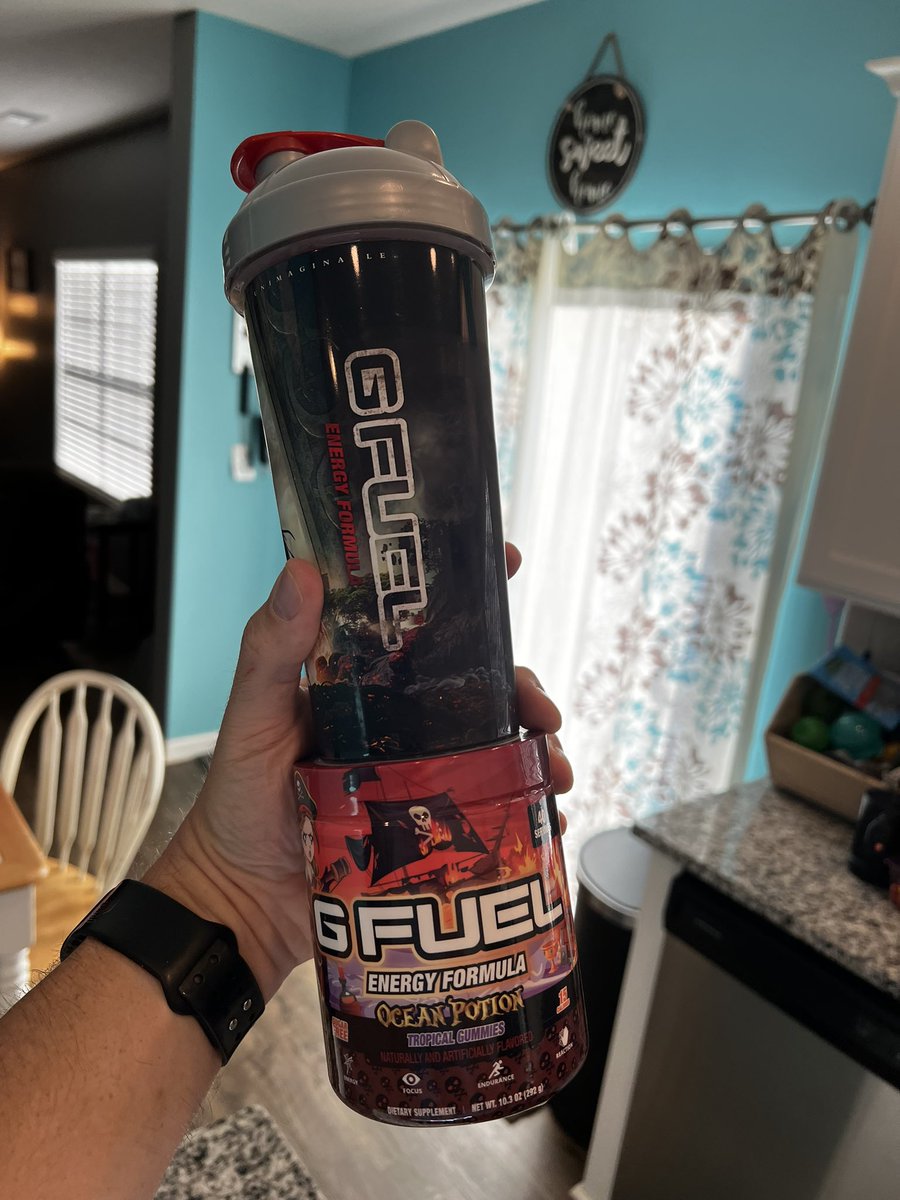 MrJenkins50's tweet photo. Starting out this Thursday with some @GFuelEnergy #OceanPotion. #GSQUAD, Whatcha sipping on today? Hope everyone has a great day. 🫶🏻🫶🏻🫶🏻 #GFUELED #GFUEL https://t.co/Eb5TKos7Y0