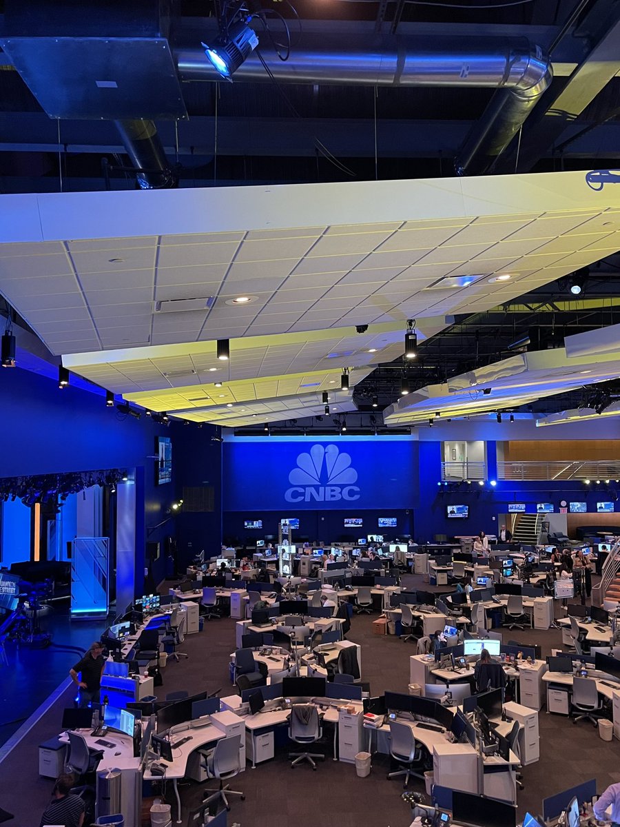 Ashley Capoot tweet media