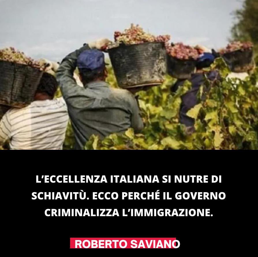 robertosaviano's tweet photo. Criminalizzare chi parte dall’Africa (e non solo), chi arriva in Italia dopo aver attraversato deserto e mare e chi prova a salvare le loro vite, crea un clima terribile per gli stranieri che in Italia vivono e lavorano già. Non solo, hanno smantellato totalmente la rete degli Sprar, della accoglienza diffusa, hanno distrutto ogni possibilità di aiuto all’integrazione. Criminalizzare l’immigrazione e gli immigrati, favorire la nascita di sentimenti razzisti verso gli stranieri ha significato consentire a chi “assume” immigrati di trattarli come schiavi. A questo serve la disumanizzazione… Il mio amico Alessandro Leogrande si è occupato di questo in tutti i suoi libri, vi invito a leggerli. Il razzismo - chiamiamo questo fenomeno con il suo nome - alimenta caporalato e schiavitù.