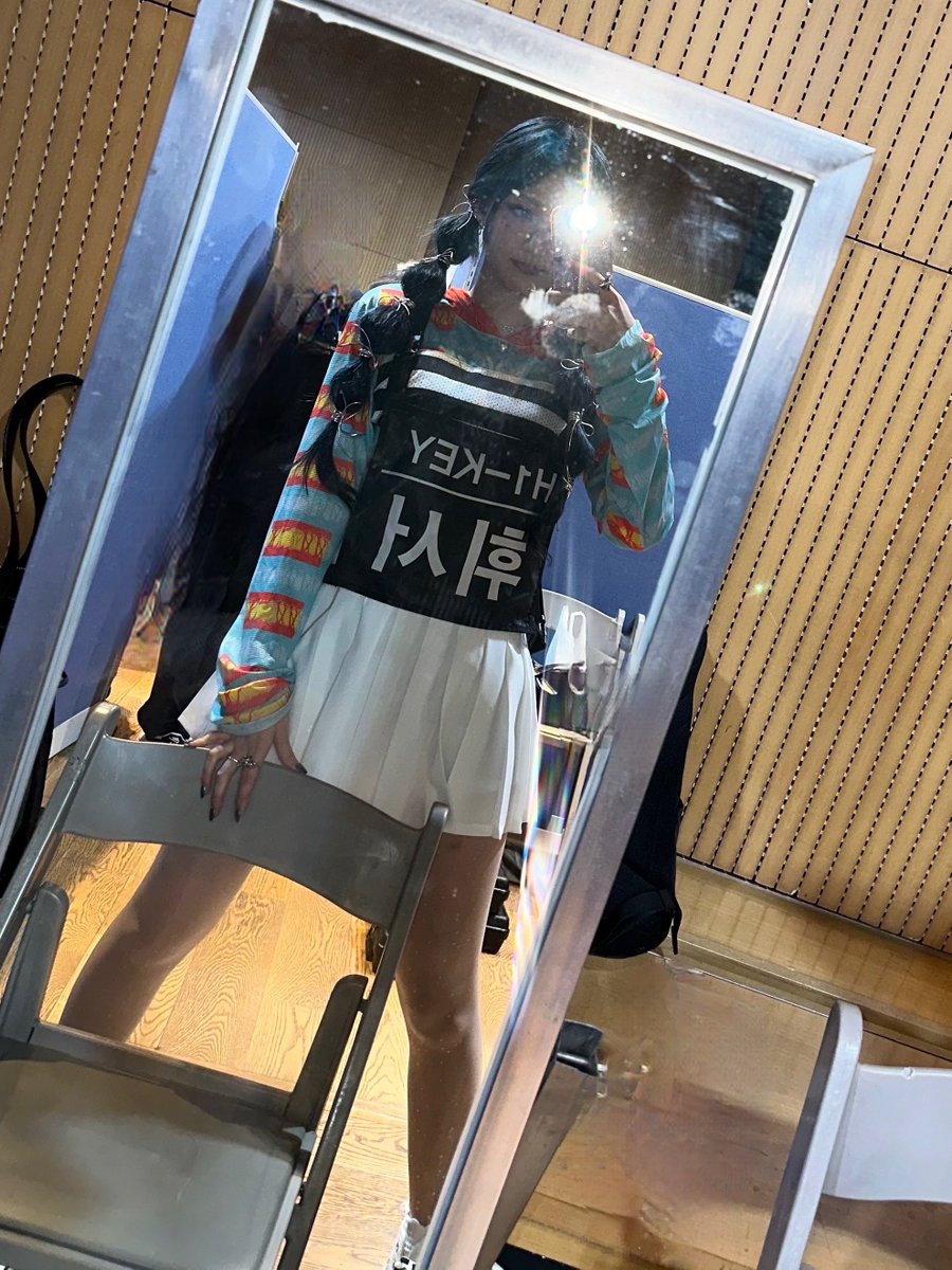 hwiise0's tweet photo. 오늘의 휘현잉🍉🍑🥥 https://t.co/ZJfefrfzVk