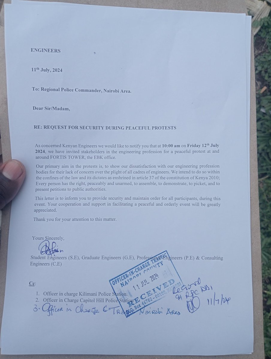 irene_raila's tweet photo. Acknowledged by traffic and received by  Regional Police.

All stations have however been served with a copy of the notice!
#ocuppyEBK is on. https://t.co/fkkj7RVz11