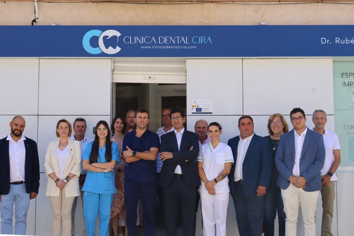 🇪🇺 Rubén, con su clínica dental, y Pedro, con su panadería, son un  ejemplo de cómo los LEADER impulsan el desarrollo rural. 📈 Cada euro de  estos fondos europeos, se traduce en