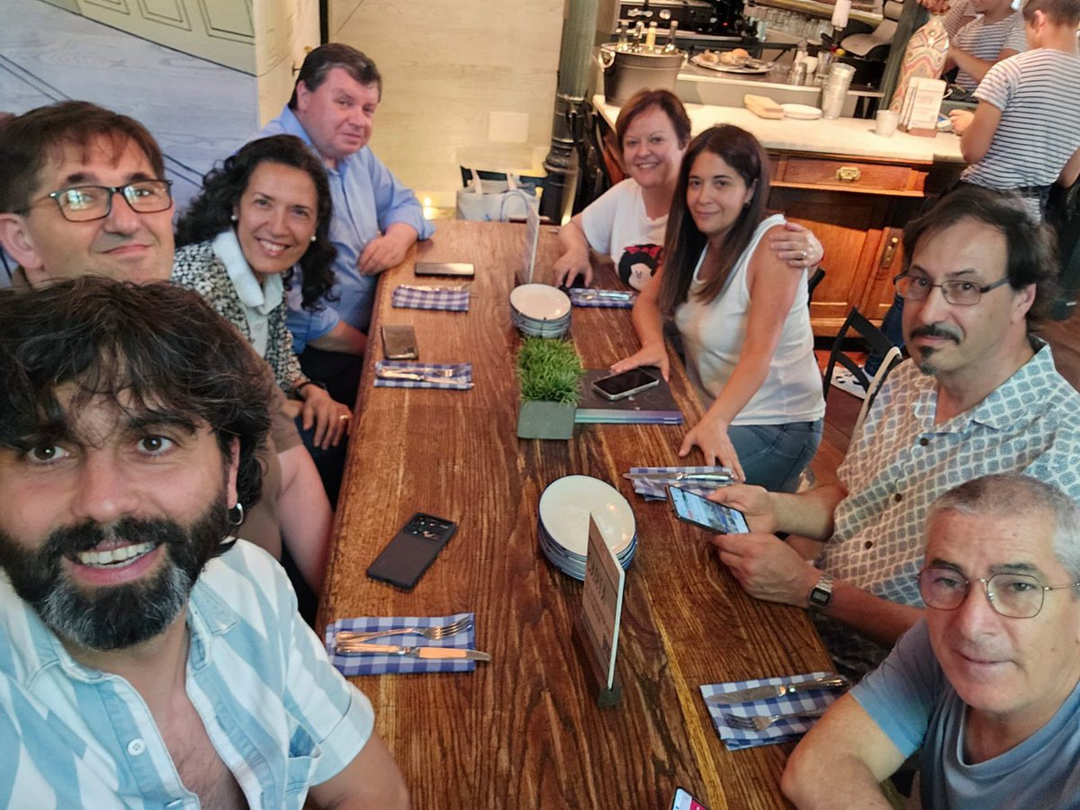 Unión de escuelas de música y danza tweet media