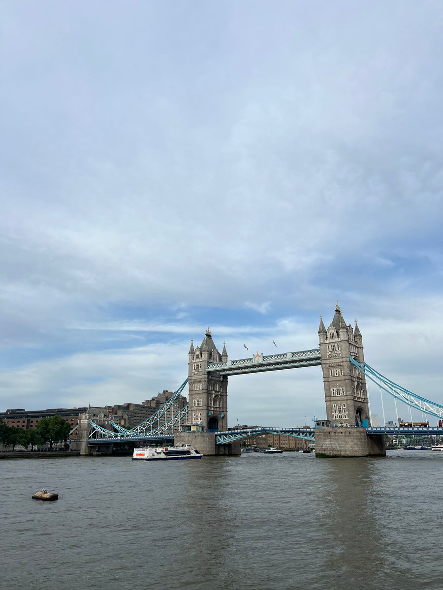 StepInEdulondon's tweet image. The sun is out, and it's the perfect time to visit Tower Bridge!

Ready to take your education to the next level? Enroll with Step In Education today! Send us a message on WhatsApp at +44 7951 452025. #SunnyDays #TowerBridge #StepInEducation #EnrollNow