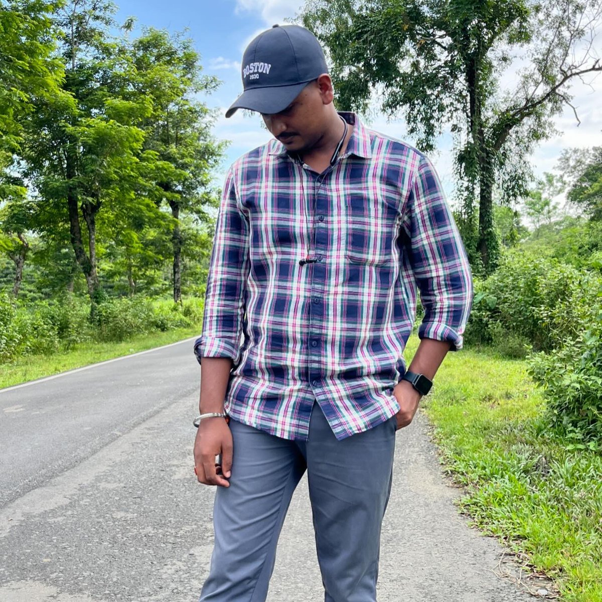 SouravRoy2000's tweet photo. •Don't quit your daydream ✨ https://t.co/UieFumrJRQ